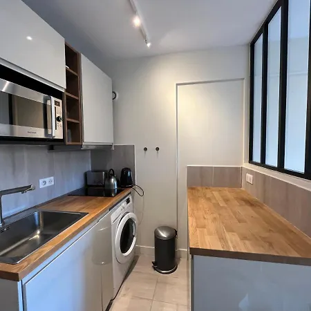 Appartamento Dream Dwell -studio With Balcony 800m To Trocadero And Tour Eiffel *