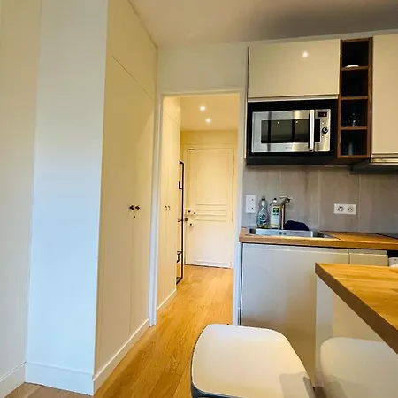 Dream Dwell -studio With Balcony 800m To Trocadero And Tour Eiffel * Paris