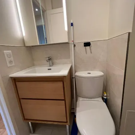 Dream Dwell -studio With Balcony 800m To Trocadero And Tour Eiffel 아파트 파리